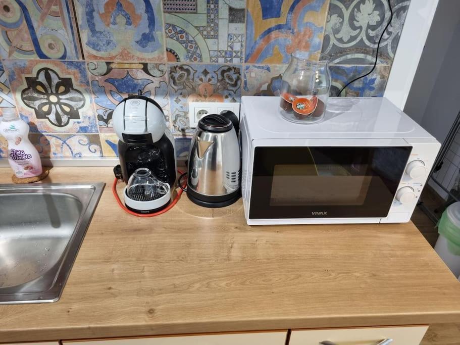 Studio Apartman Bojana 34M2,Free Wifi,Parking シサク エクステリア 写真